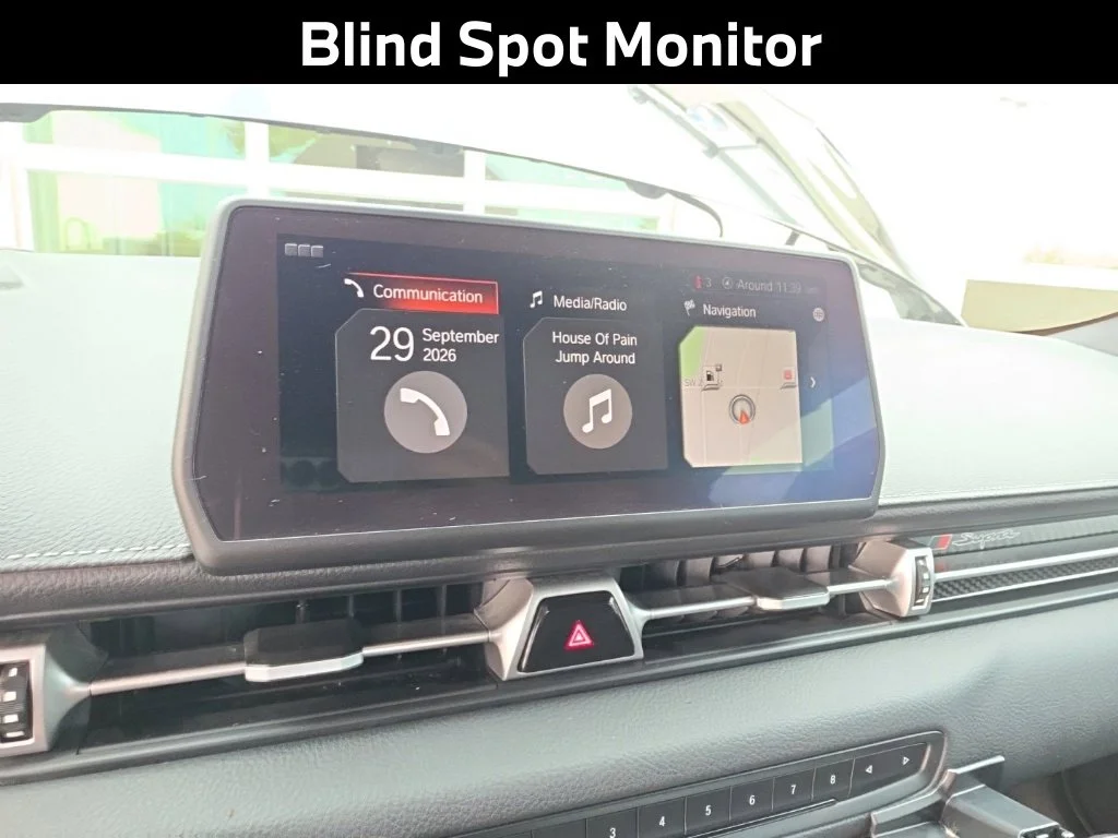 Used 2020  Toyota 3.0 image 15