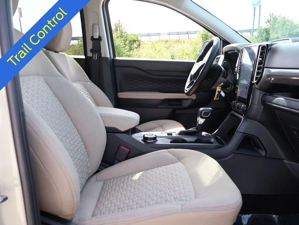 New 2026 Desert Sand Ford XLT image 10