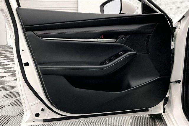 Used 2026 Snowflake White Pearl Mica Mazda 2.5 S Preferred Sunroof - Adaptive Cruise - Htd Seats image 20