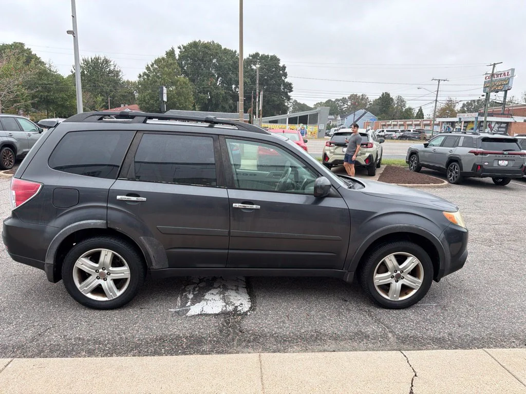 Used 2010 Gray Subaru 2.5X image 6