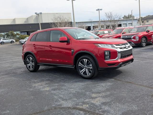 New 2026 Red Mitsubishi ES image 4
