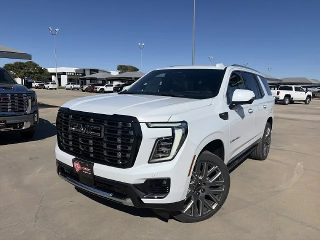 New 2027 White GMC Denali Ultimate image 2