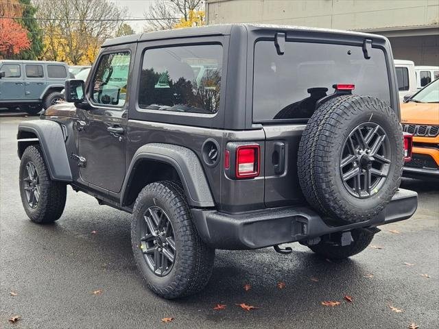 New 2026 Granite Crystal Metallic Clear-Coat Exterior Paint Jeep Sport S image 5