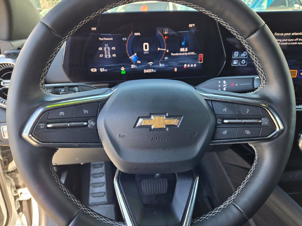 Used 2024 White Chevrolet LT image 20