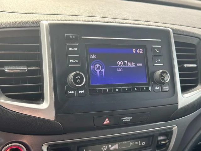 Used 2019  Honda Sport image 31