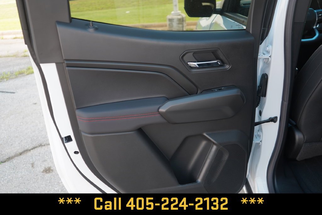New 2026 Summit White Chevrolet Z71 image 28