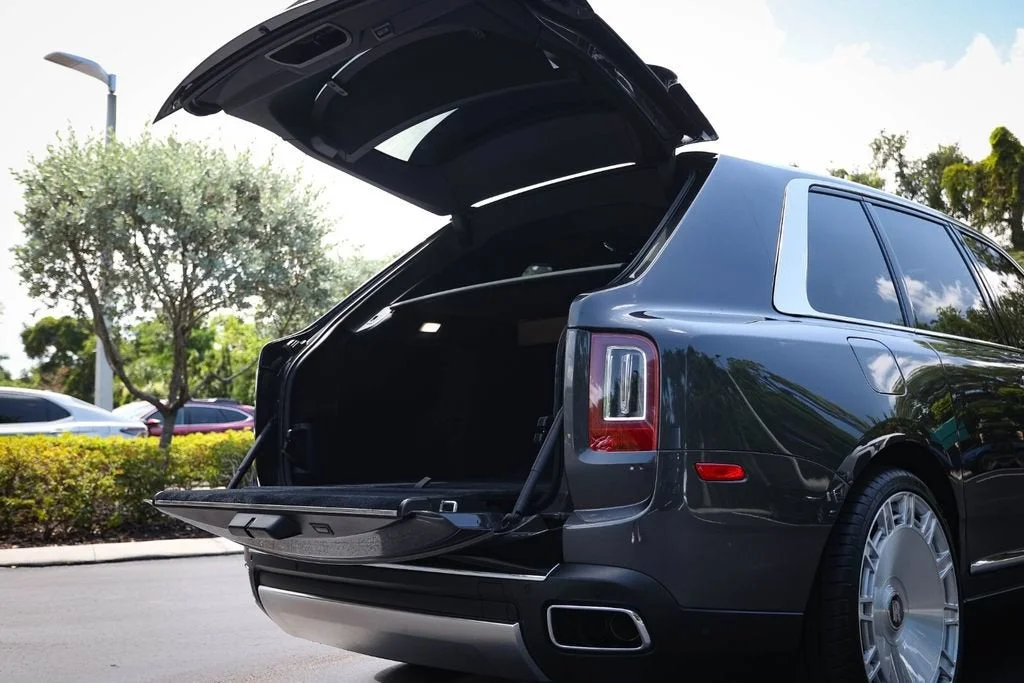 Used 2022 Gunmetal Rolls-Royce Base image 18