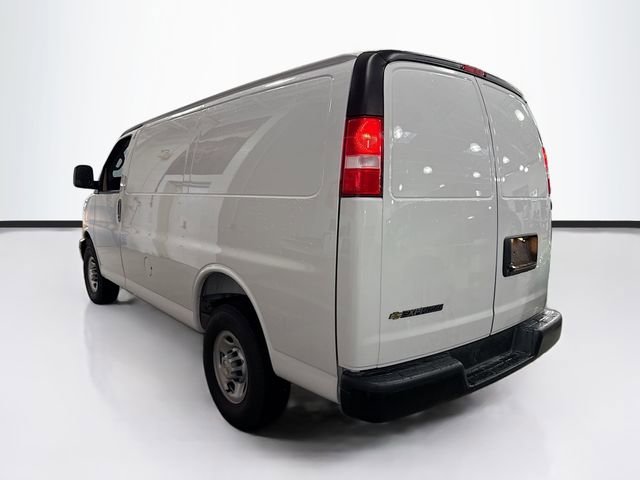 2025 Chevrolet Express Cargo Work Van - Photo 8