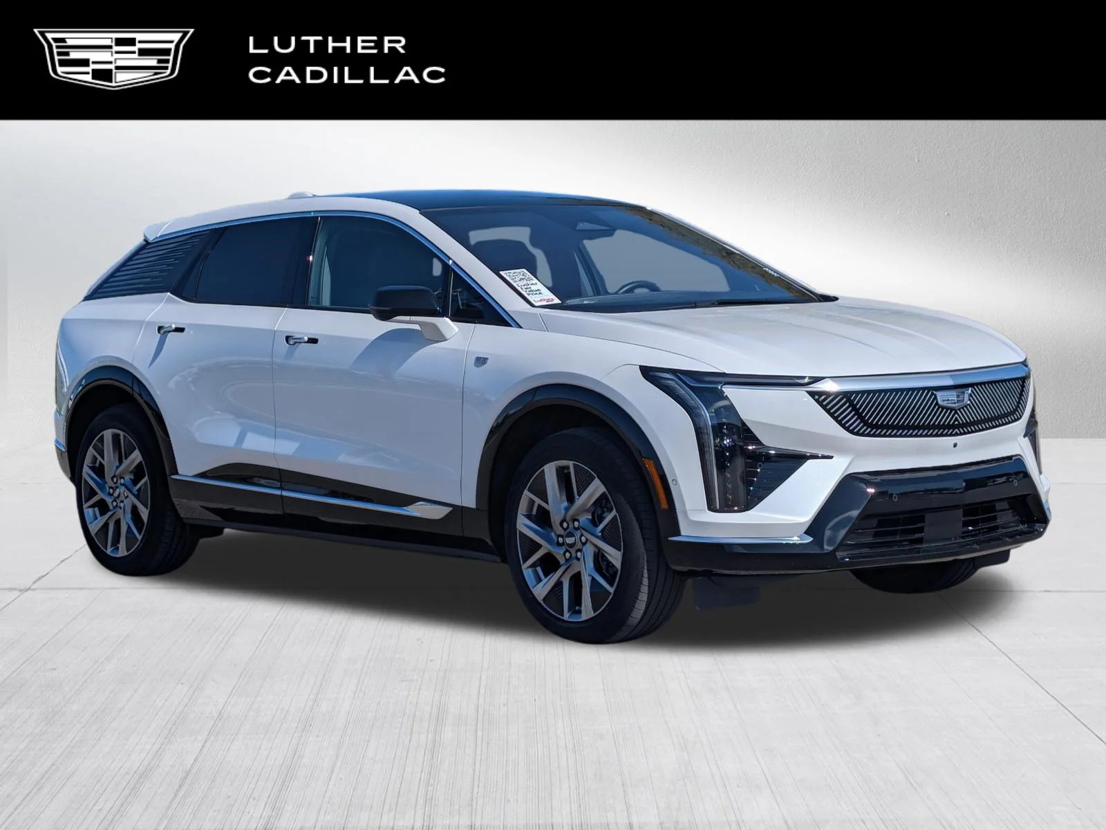 2025 Cadillac Optiq Luxury 2 AWD's photo