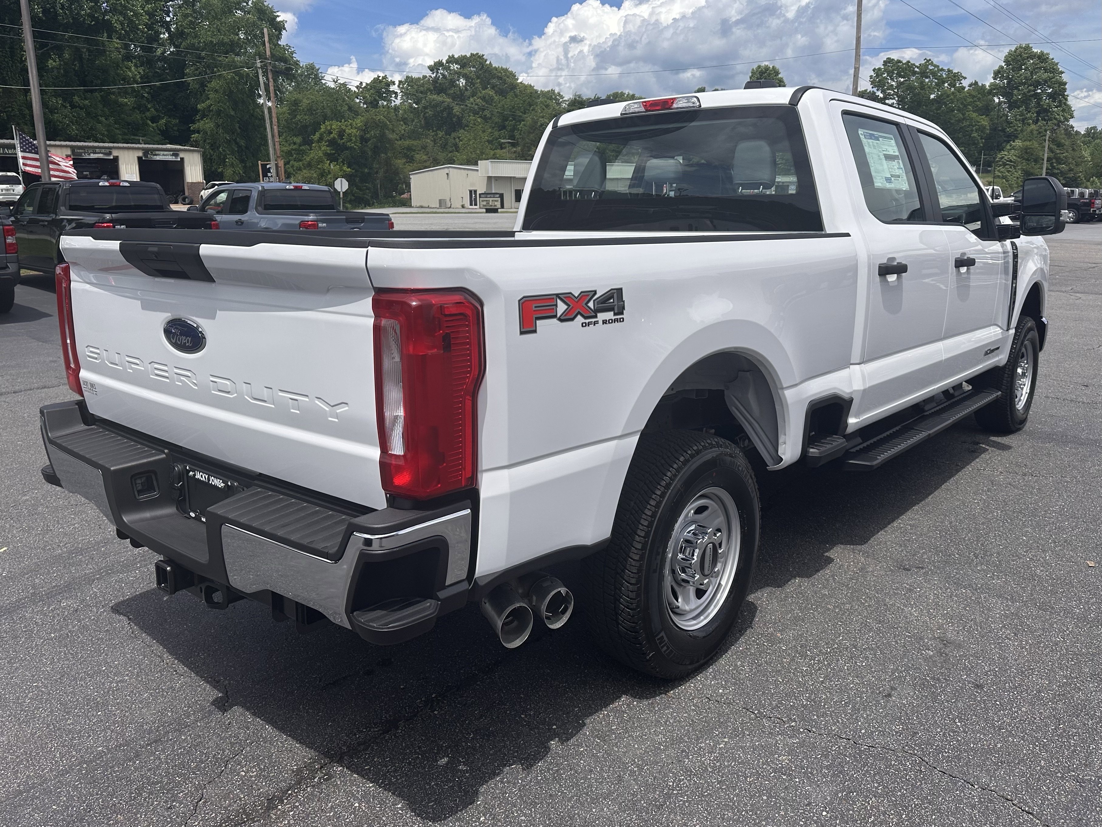 New 2026 Oxford White Ford F-250® XL image 6