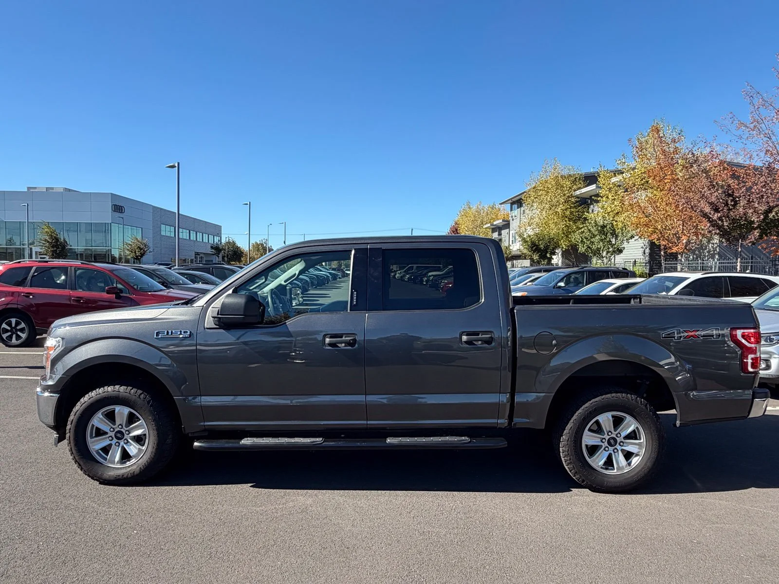 Used 2019 Gray Ford XLT image 2