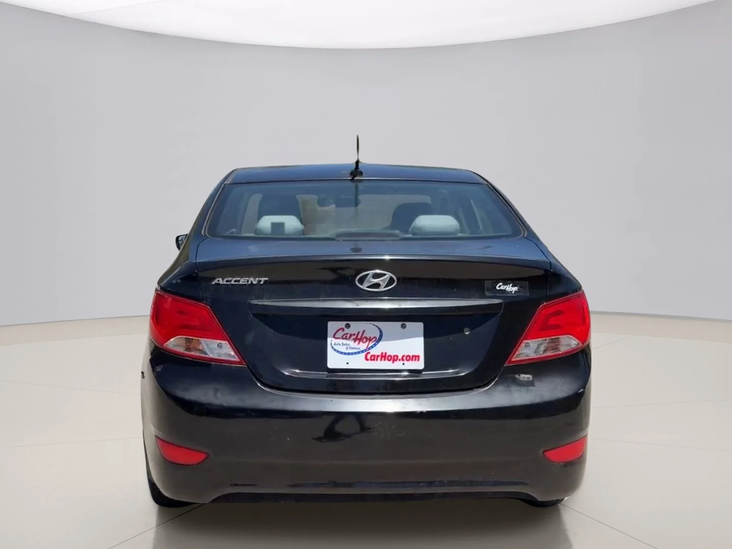 Used 2015 Black Hyundai GLS image 4