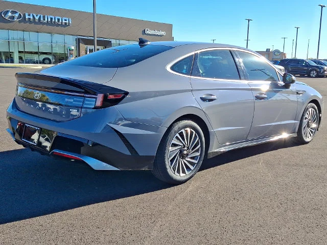 Used 2024 Blue Hyundai SEL image 6