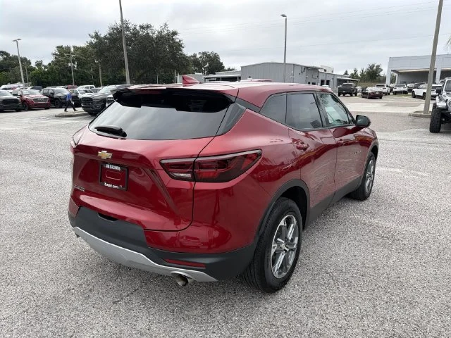 Used 2023 Red Chevrolet LT image 4