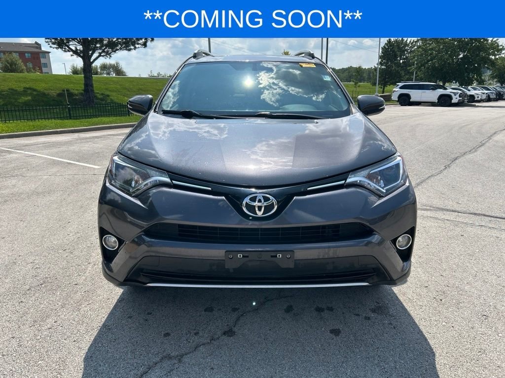 Used 2016 Toyota RAV4 XLE with VIN JTMWFREV8GJ088947 for sale in Kansas City