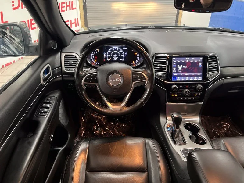 Used 2020 Blue Jeep Limited image 33
