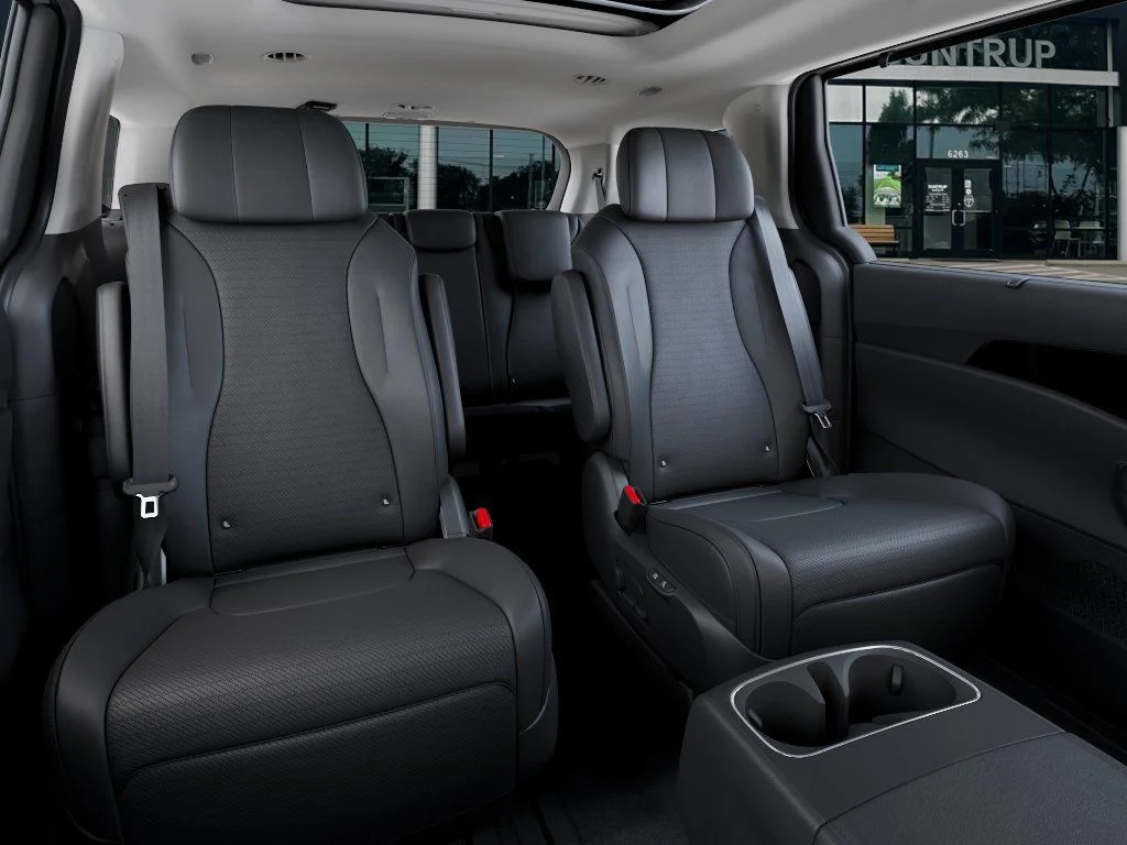 New 2026 Ceramic Silver Kia SX Prestige image 17