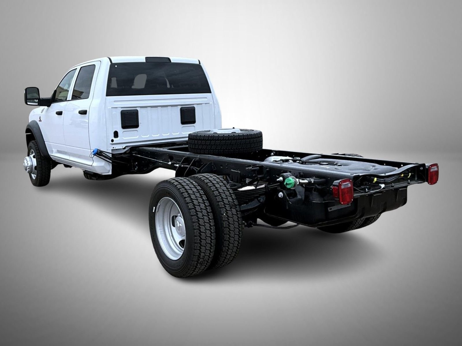 New 2026 Bright White Clearcoat RAM Tradesman image 7