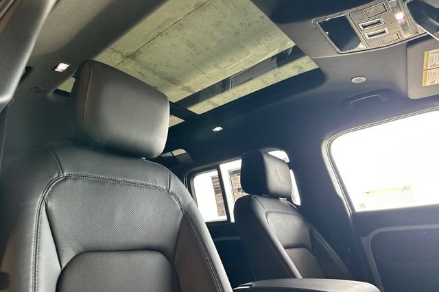 New 2026 Fuji White Land Rover S image 15
