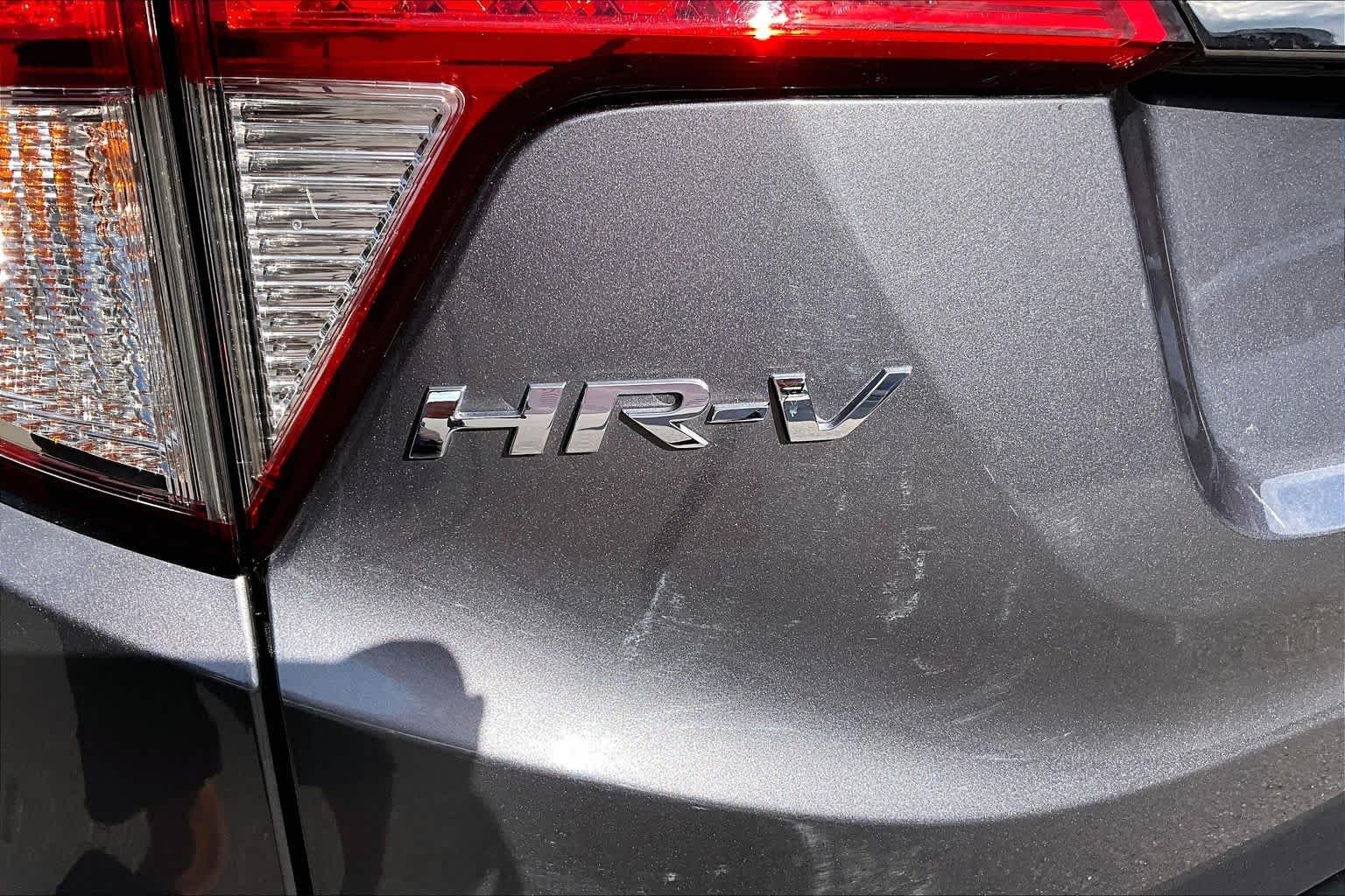 Used 2022 Modern Steel Metallic Honda EX image 32