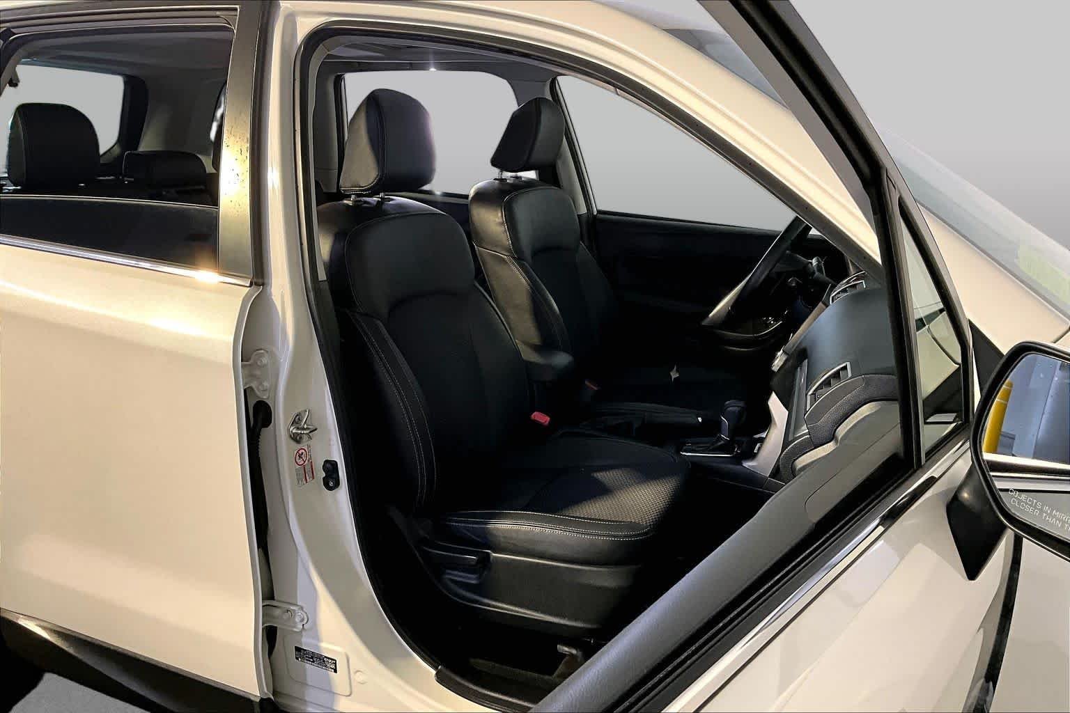 Used 2018 Crystal White Pearl Subaru Premium image 8