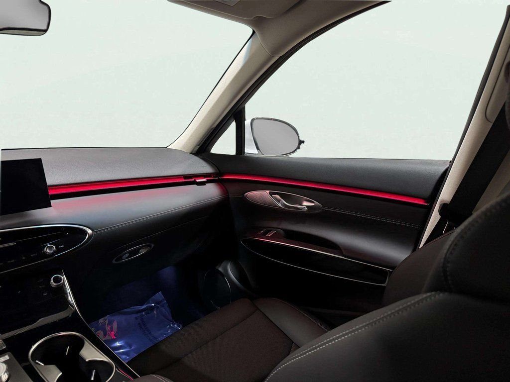 2026 GENESIS GV70 Standard - Photo 11