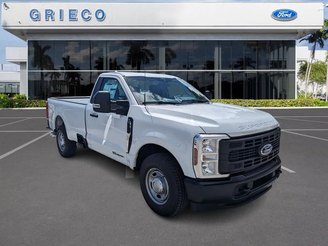 New 2026 Oxford White Ford F-250® XL image 18
