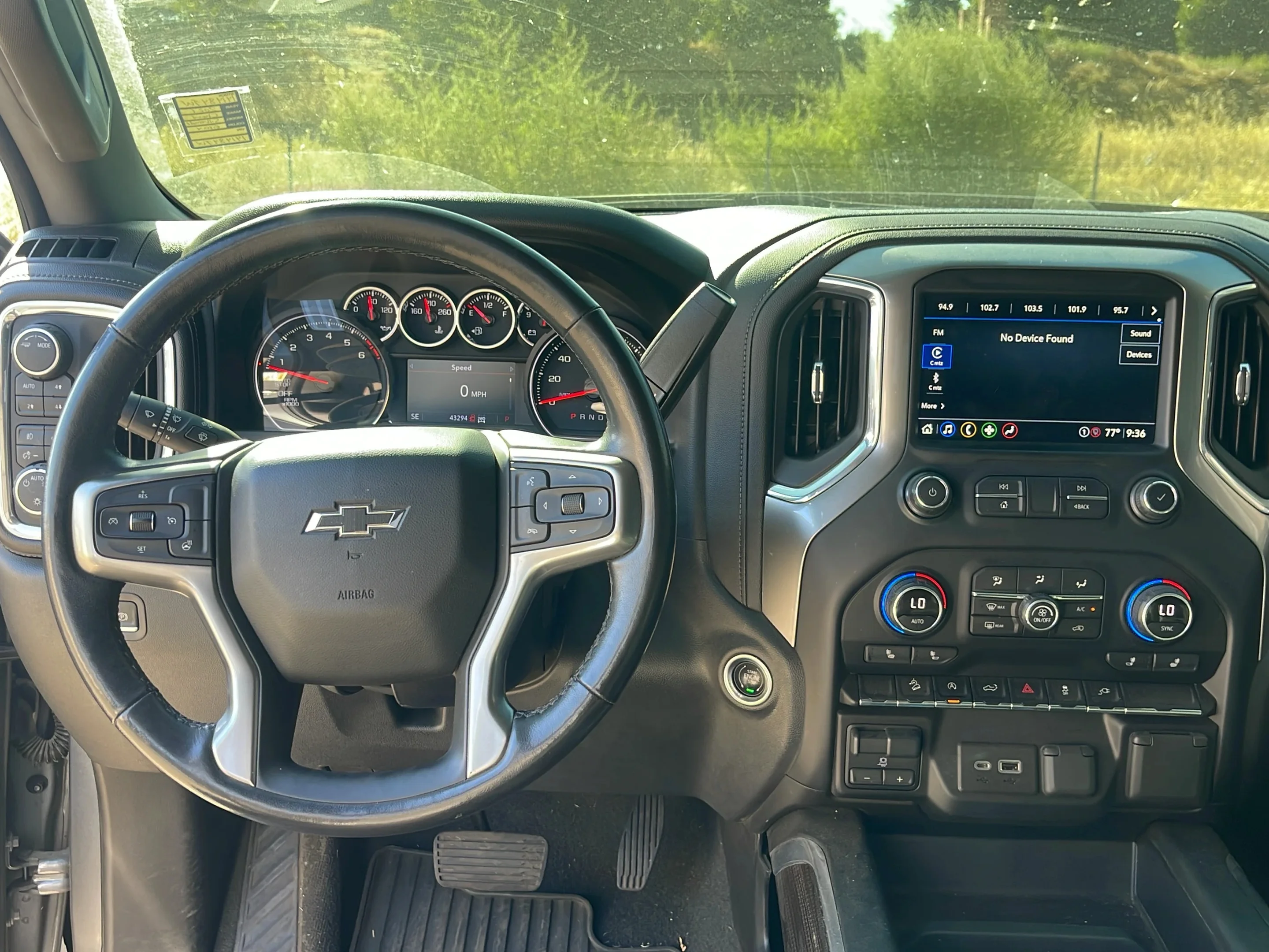 2021 Chevrolet Silverado 1500 RST - Photo 10