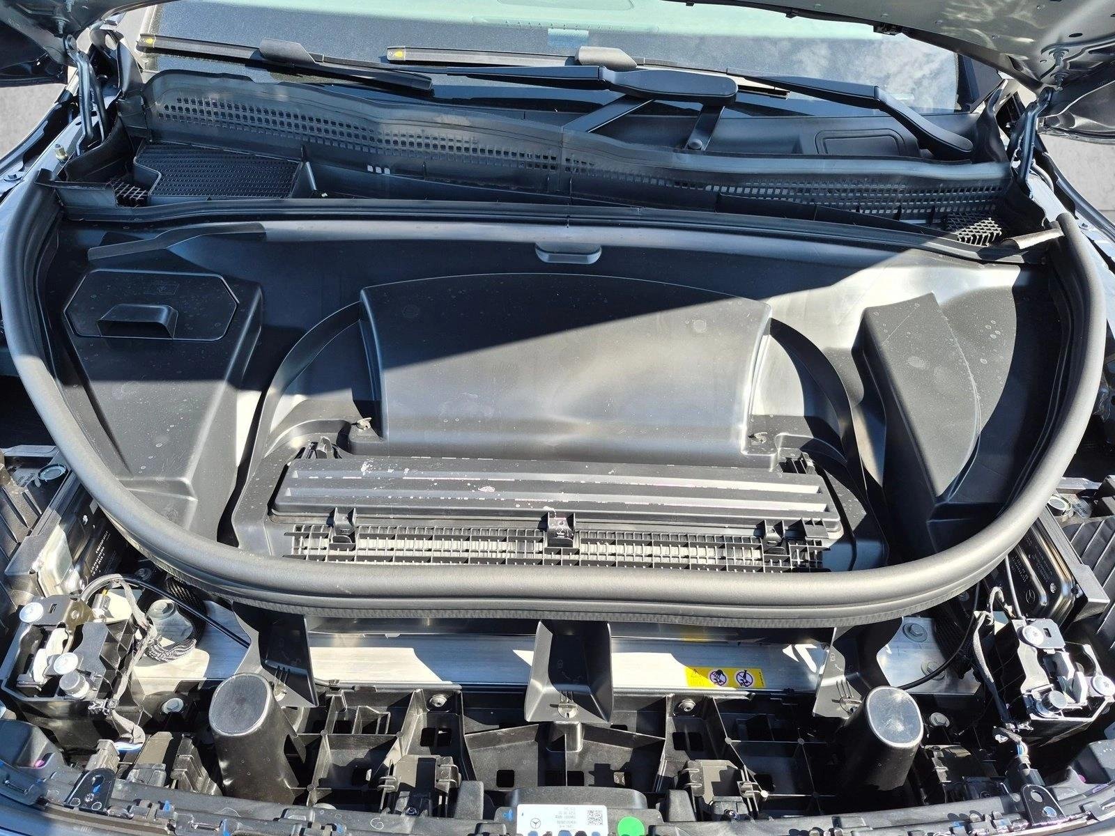New 2026 Selenite Grey Metallic Mercedes-Benz EQE320 image 17