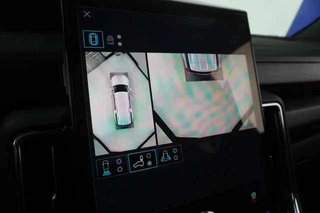 2026 GMC Yukon XL Denali - Photo 37