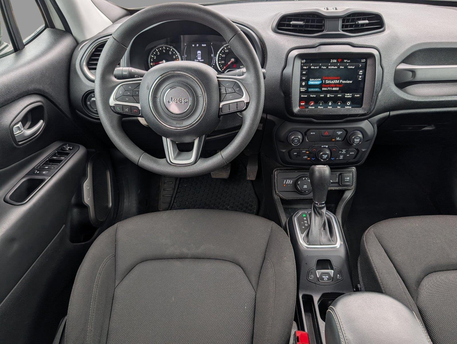 Used 2023 Alpine White Clearcoat Jeep Latitude image 28
