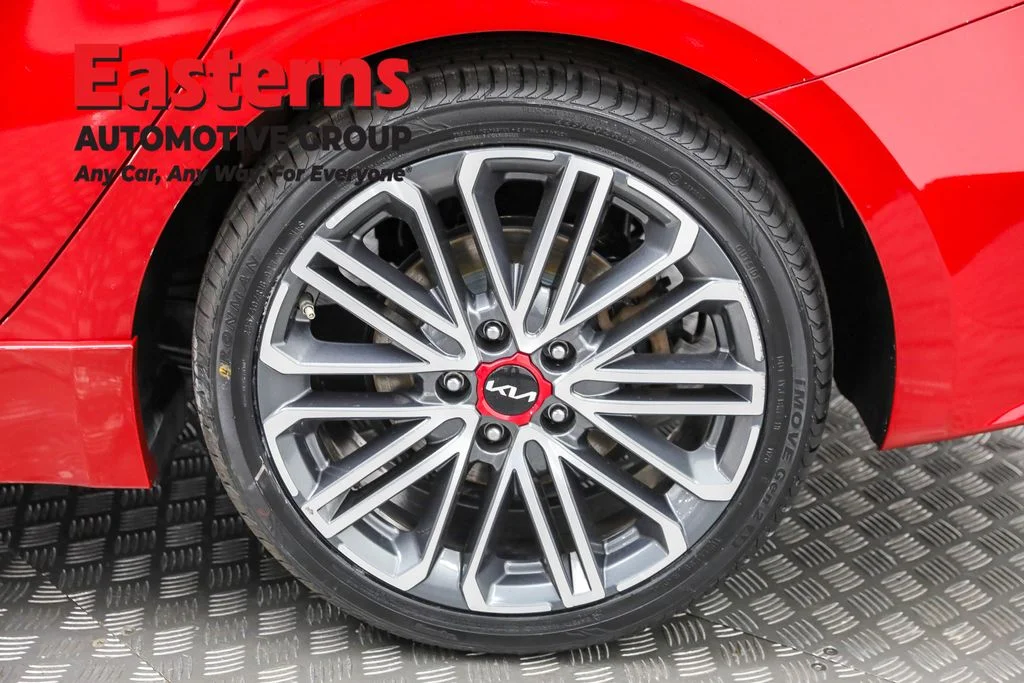Used 2022 Red Kia GT image 31