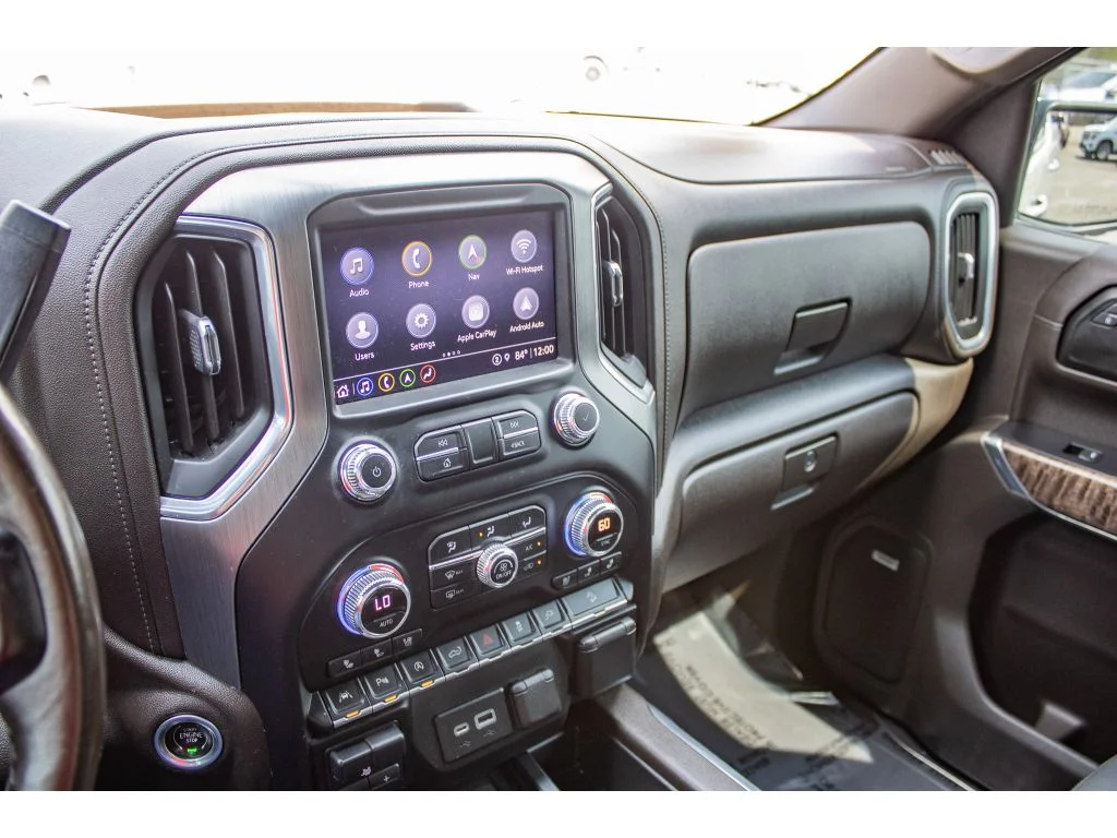 Used 2021 White Frost Tricoat GMC Denali image 42