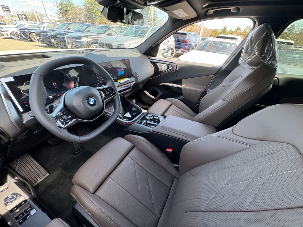 New 2026 Alpine White BMW 30 xDrive image 6