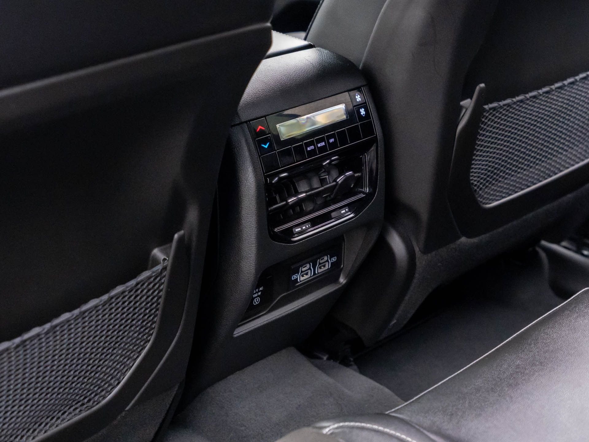 Used 2024 Black Jeep Altitude image 19