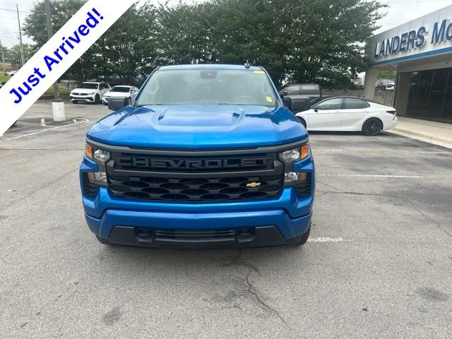 Used 2024 Blue Chevrolet Custom image 9