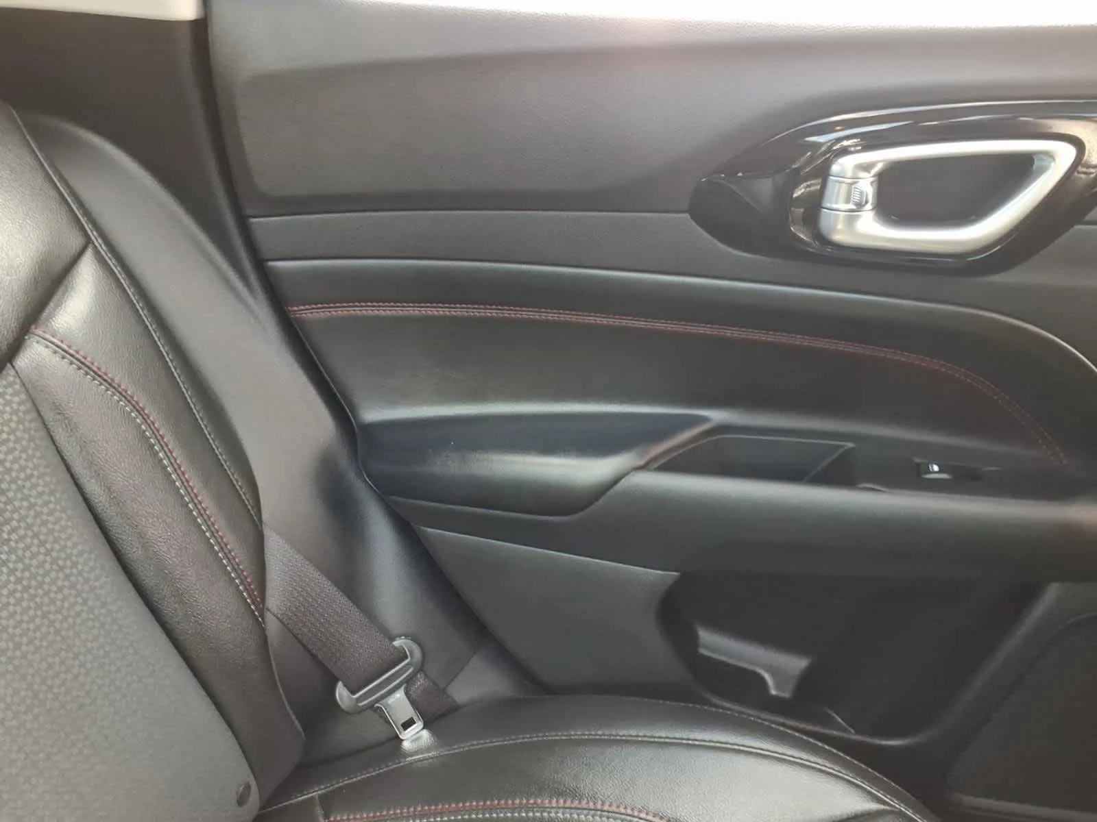 Certified Used 2022 Sting-Gray Clearcoat Jeep Trailhawk image 20