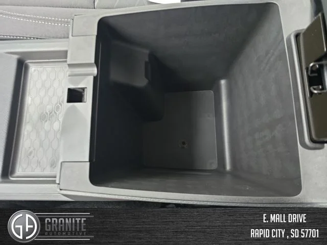 New 2026 Glacier White Nissan Crew Cab SV Long Bed image 26