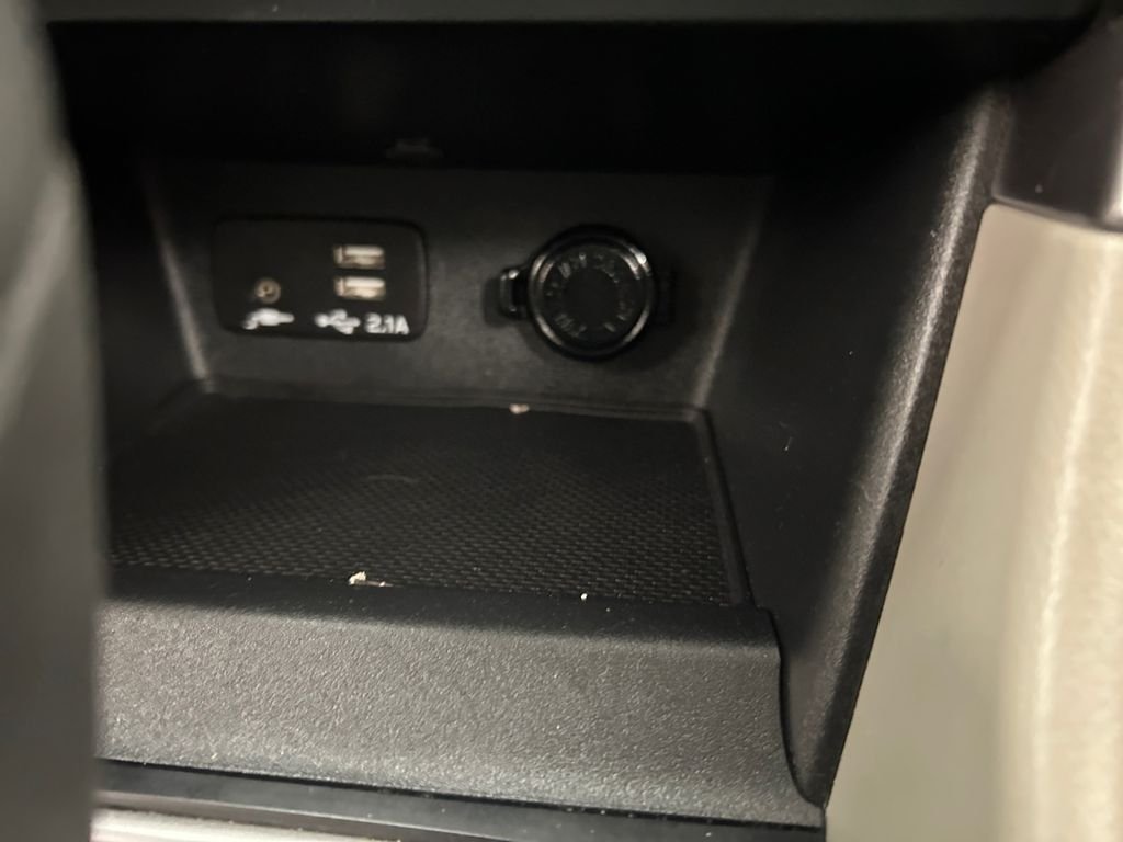 Used 2023 Gray Subaru Base image 29