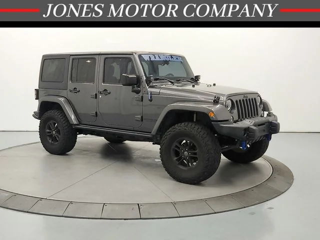 Used 2017 Gray Jeep Unlimited Sahara image 1