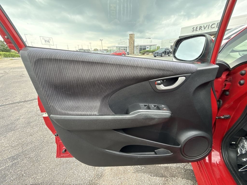 Used 2013  Honda Sport image 13