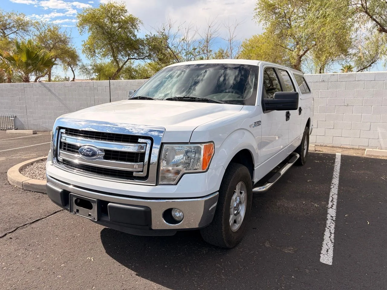 2014 Ford F-150 XLT SuperCrew 145-in's photo