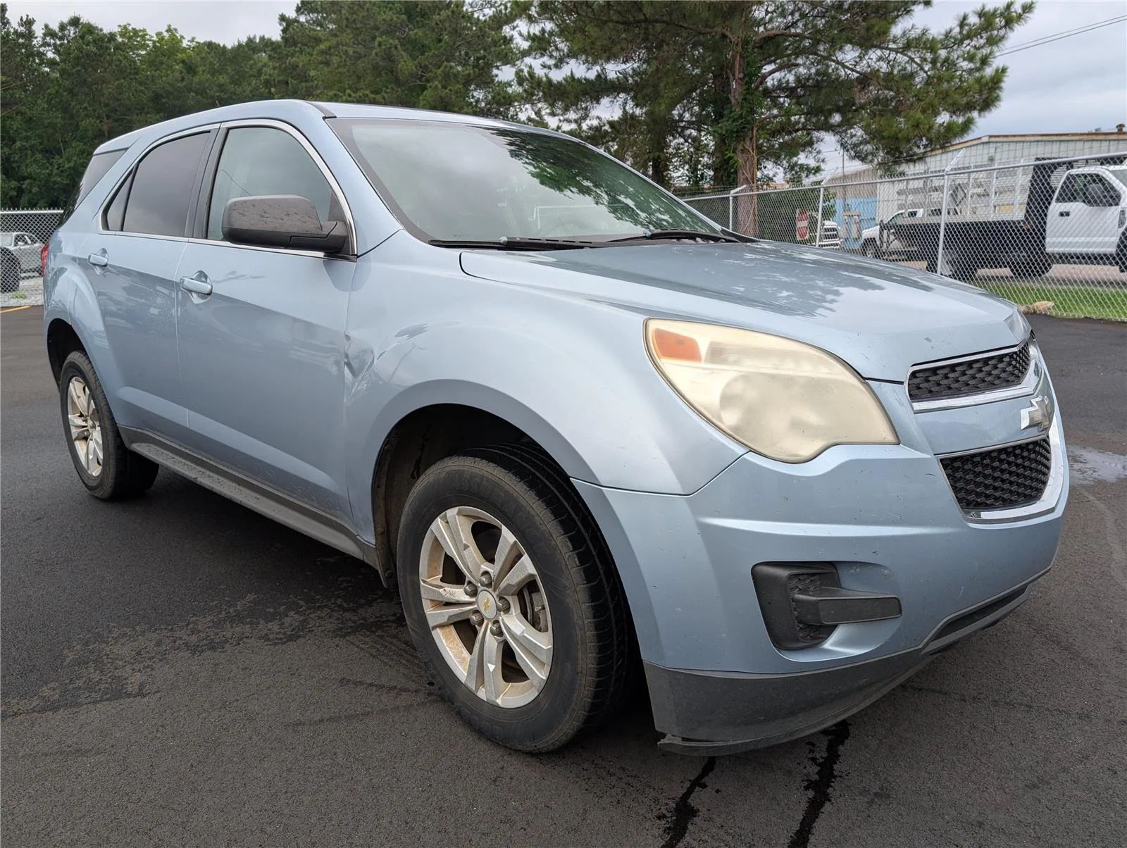 Used 2015 SILVER TOPAZ METALLIC Chevrolet LS image 7