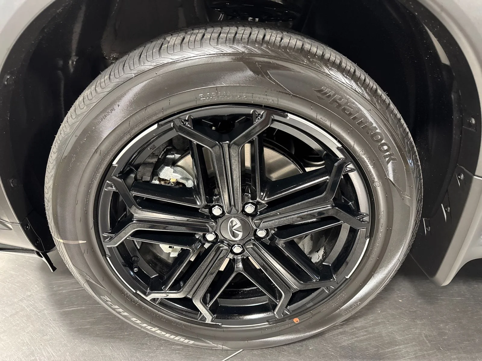 New 2027 GRAPHITE SHADOW INFINITI Sport AWD image 2