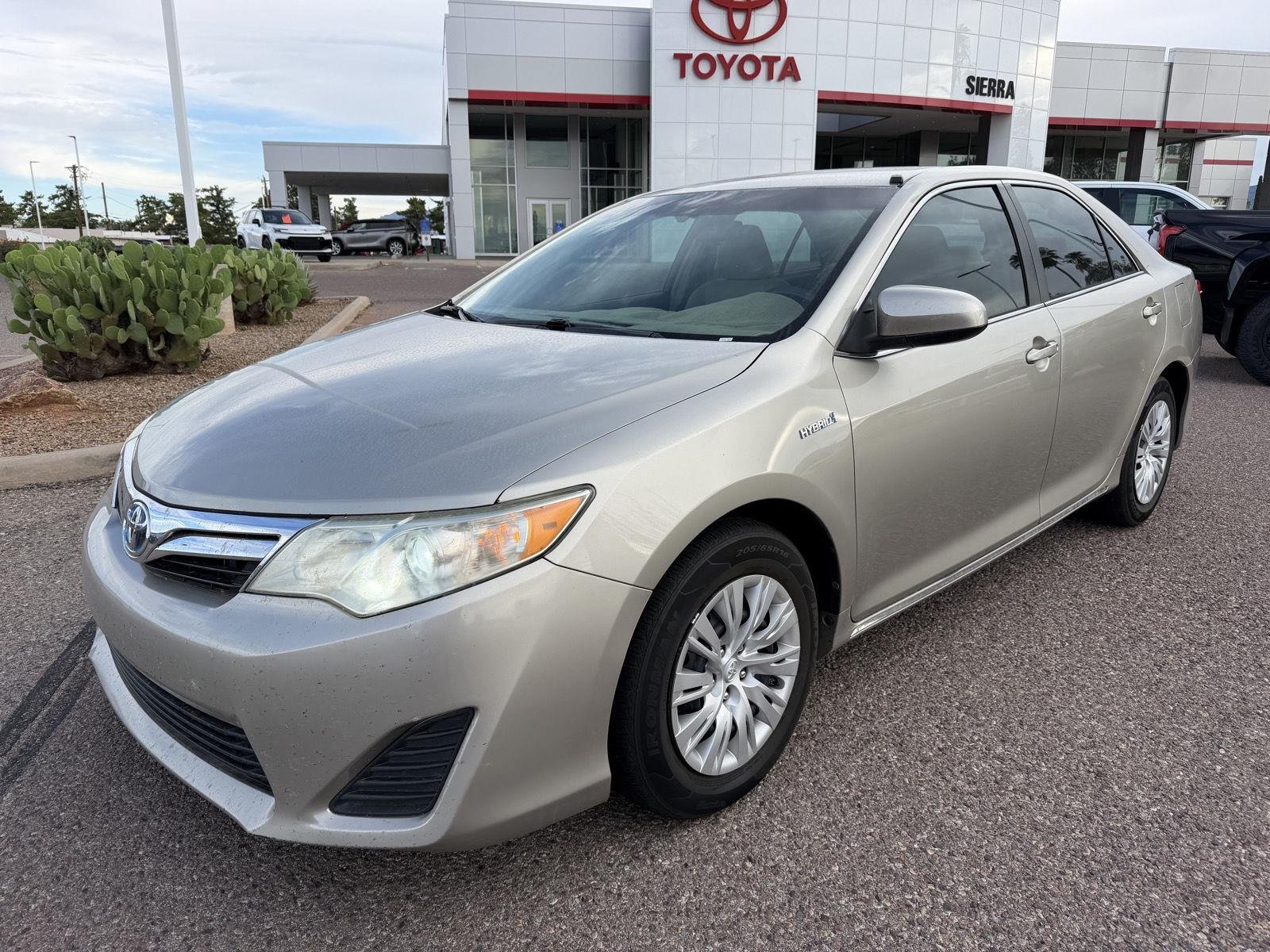 Used 2014 Creme Brulee Mica Toyota LE image 1