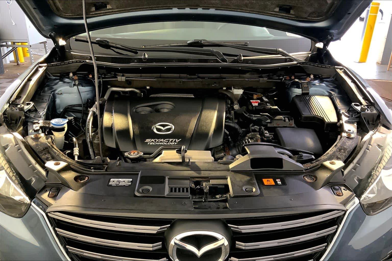 Used 2016 Blue Reflex Mica Mazda Grand Touring image 31