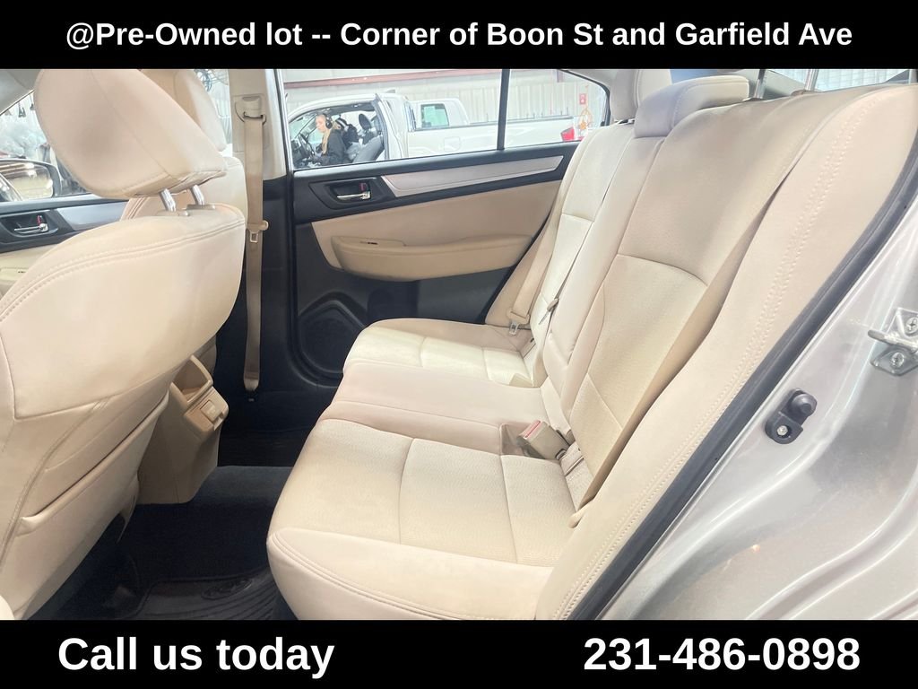 Used 2018 Gray Subaru 2.5i image 21