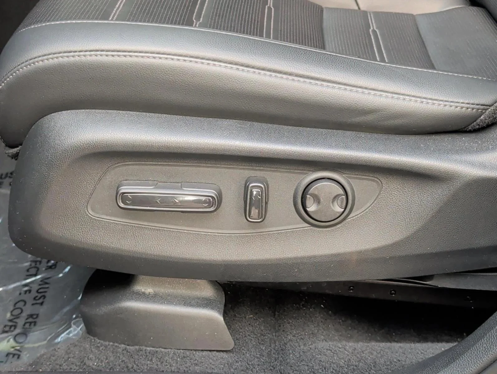 Used 2023 Lunar Silver Metallic Honda EX-L image 14
