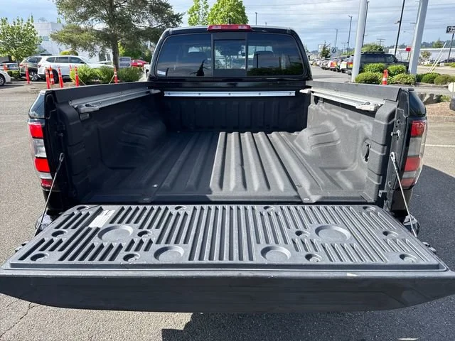 Used 2022 Super Black Nissan SV image 12