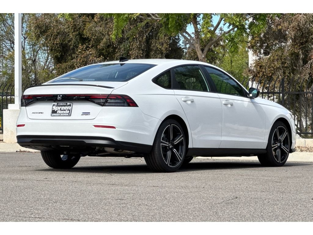 New 2026 Platinum White Pearl Honda Sport image 4